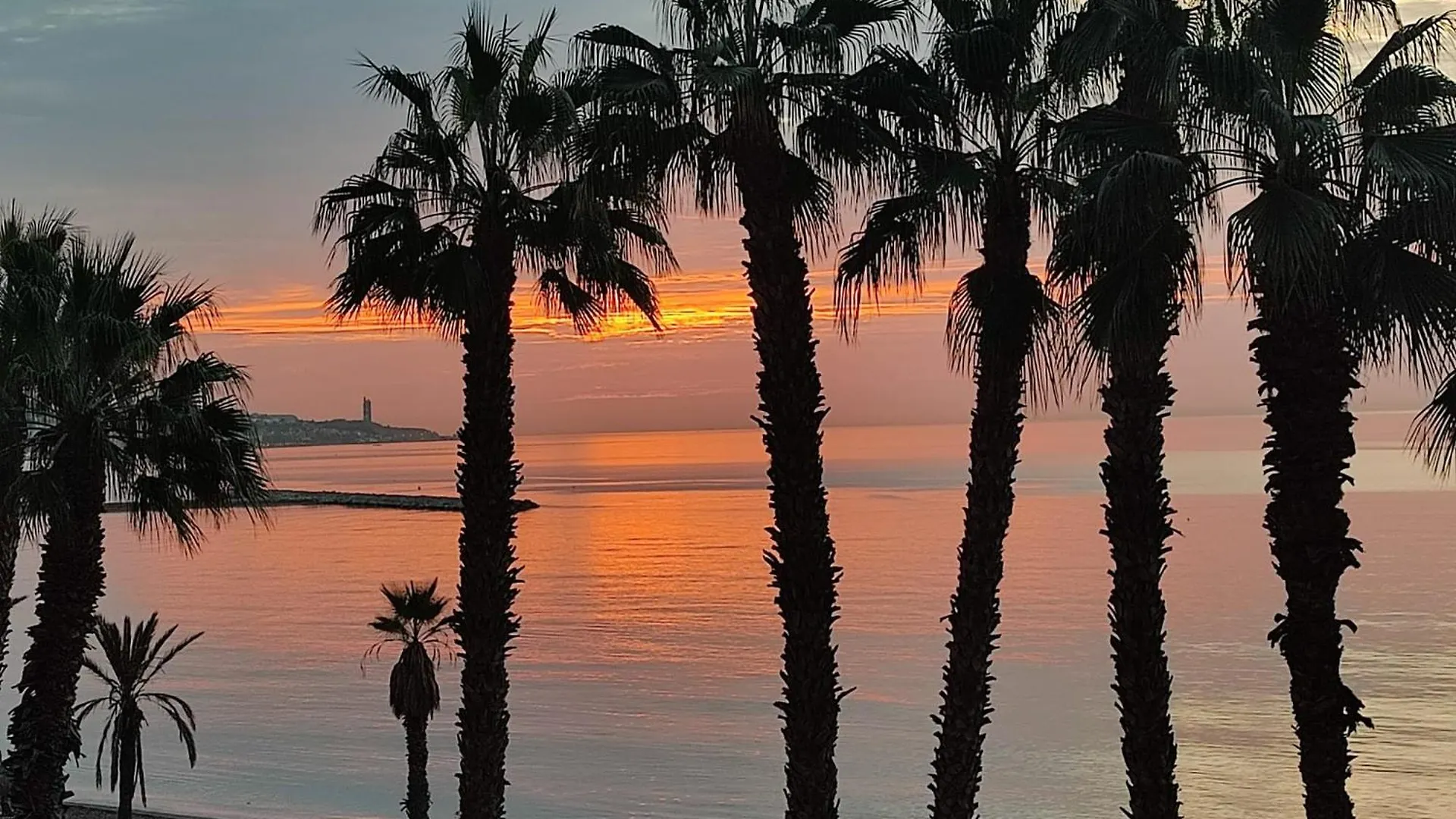 Apartamento A 2 Minutos De La Playa Málaga